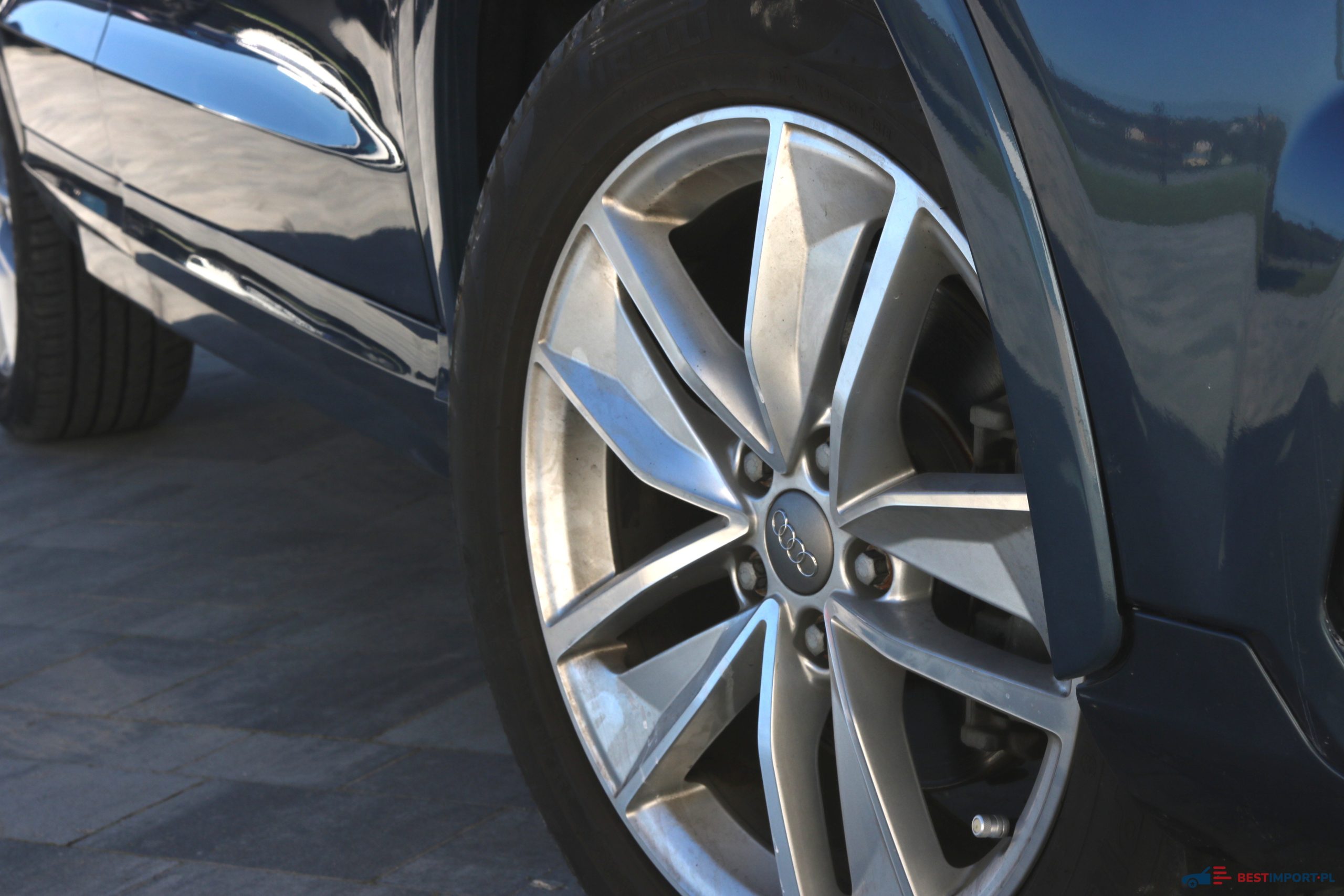 Audi-Q3-niebieskie-2017-bestimport-1