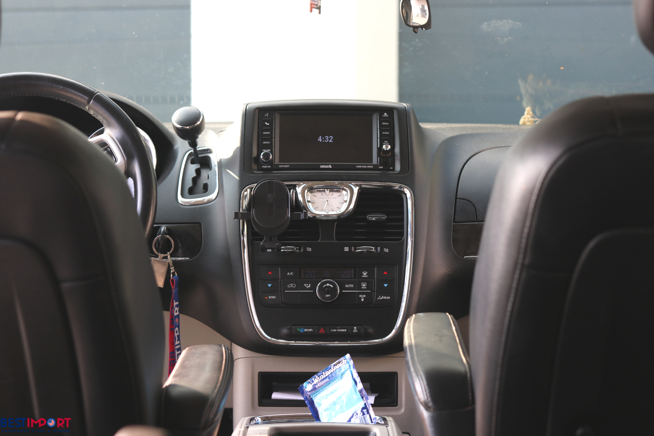 bestimport-bochnia-Chrysler-Town-Country-29